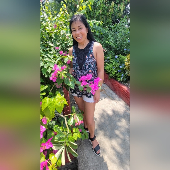 Meet your Posher, Eunice - Picture 3 of 5